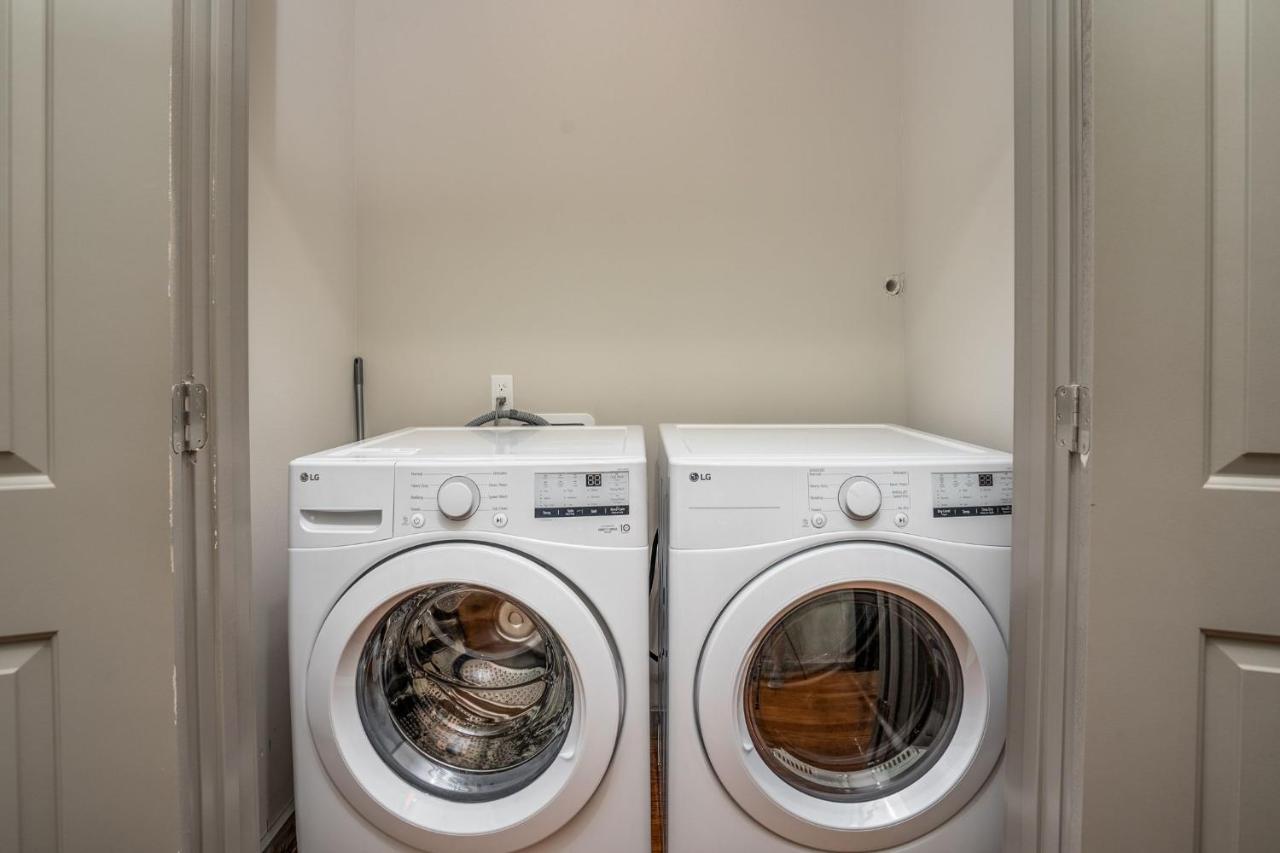 The Davis Lofts At Main Street - Unit 2B Apartment Rocky Mount Bagian luar foto